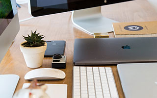 4场82分钟！曼联失意中锋愤然逼宫，阿莫林面临两难抉择